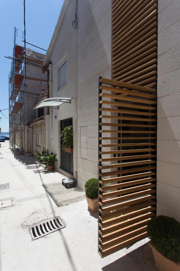 Amaizing Apartment Near Airport Kastel Stafilic Bagian luar foto