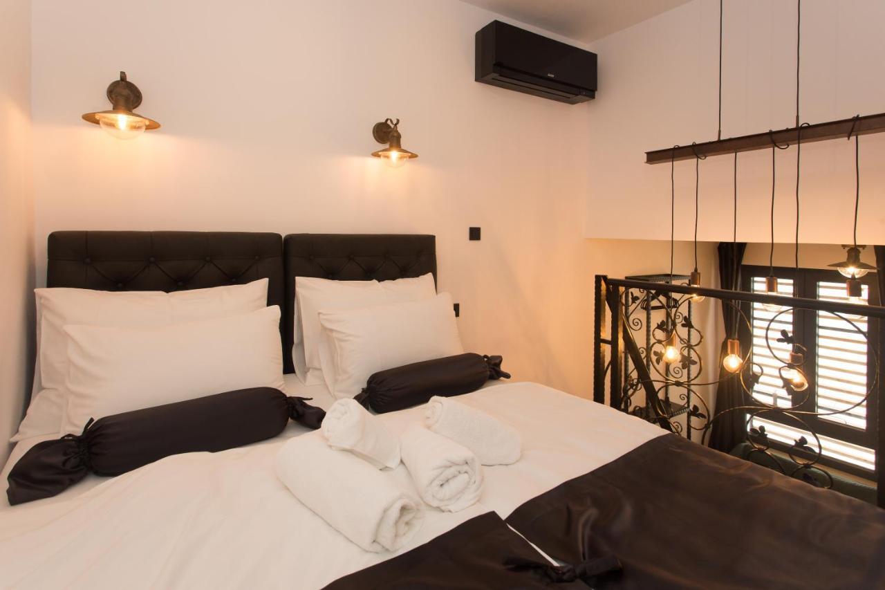 Amaizing Apartment Near Airport Kastel Stafilic Bagian luar foto